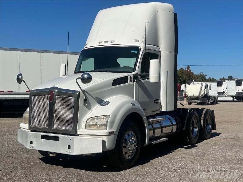 Kenworth T880 Traktorske jedinice