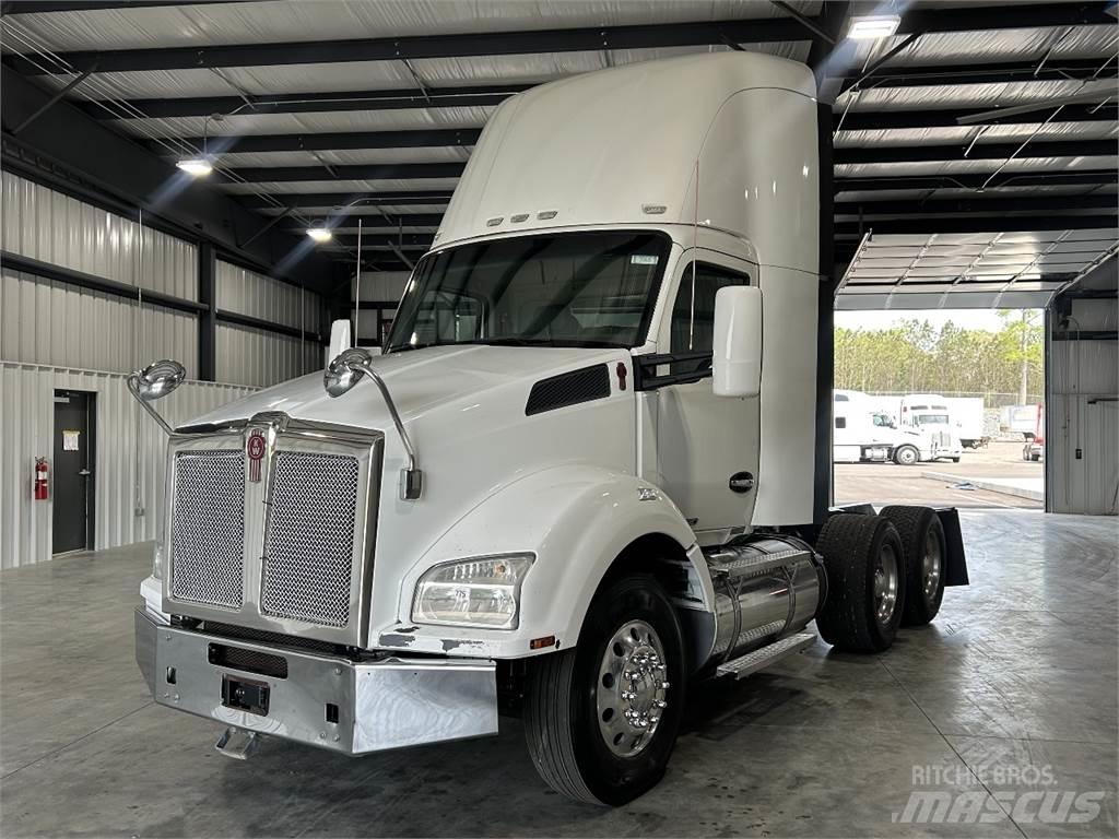 Kenworth T880 Traktorske jedinice