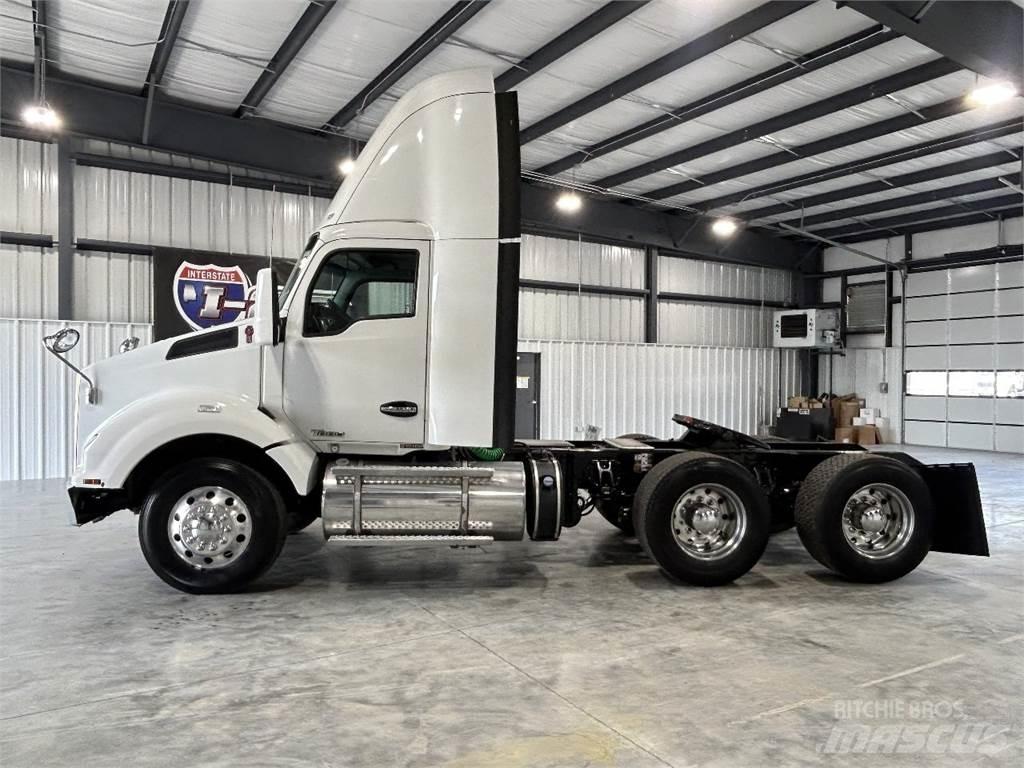 Kenworth T880 Traktorske jedinice