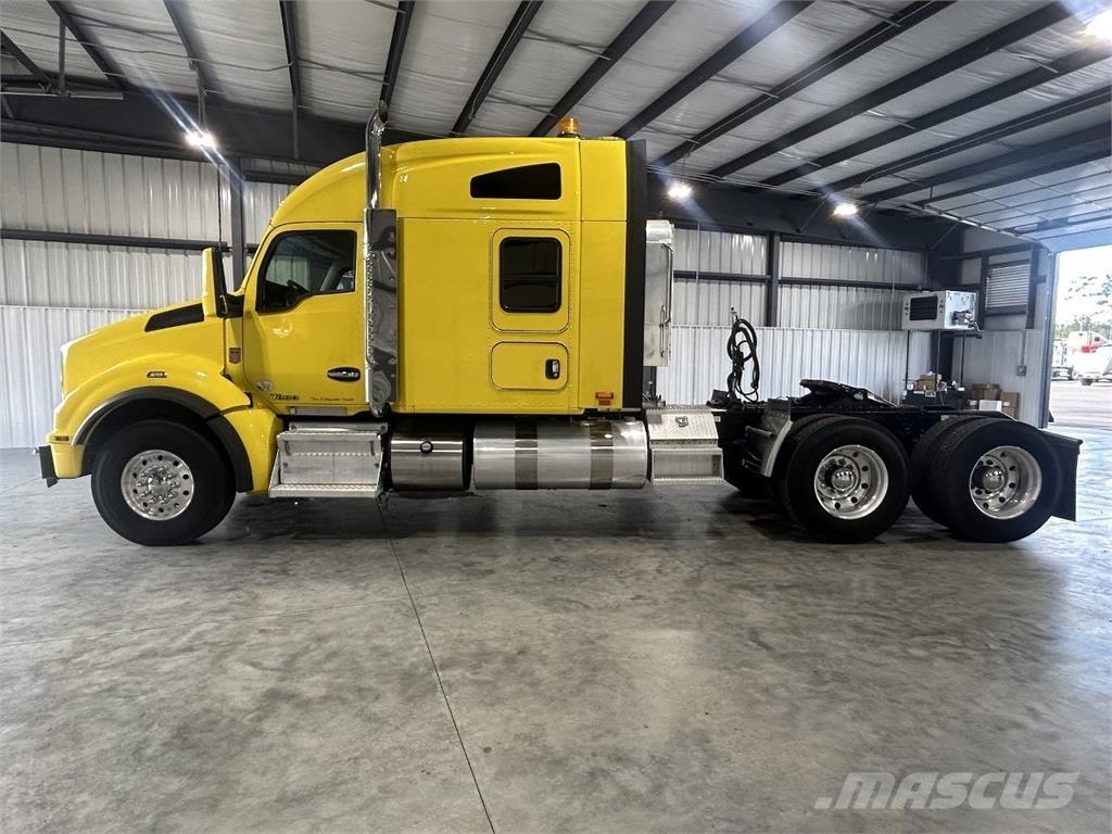 Kenworth T880 Traktorske jedinice