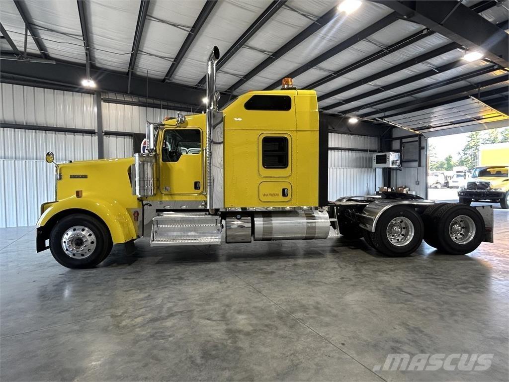 Kenworth W900L Traktorske jedinice
