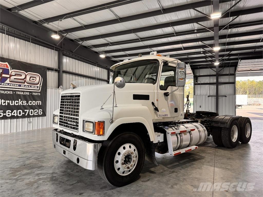 Mack CHU613 Traktorske jedinice