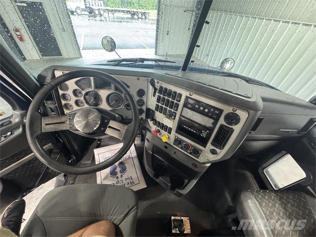 Mack CXU613 Traktorske jedinice