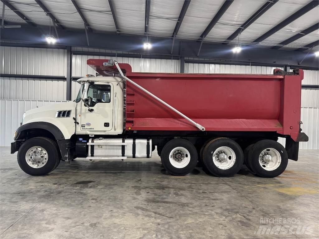Mack GU713 Kiper kamioni