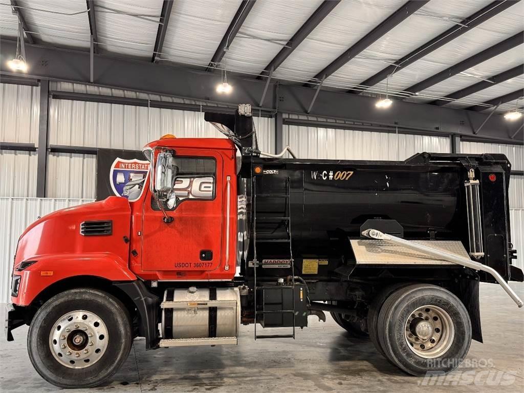 Mack MD6 Kiper kamioni