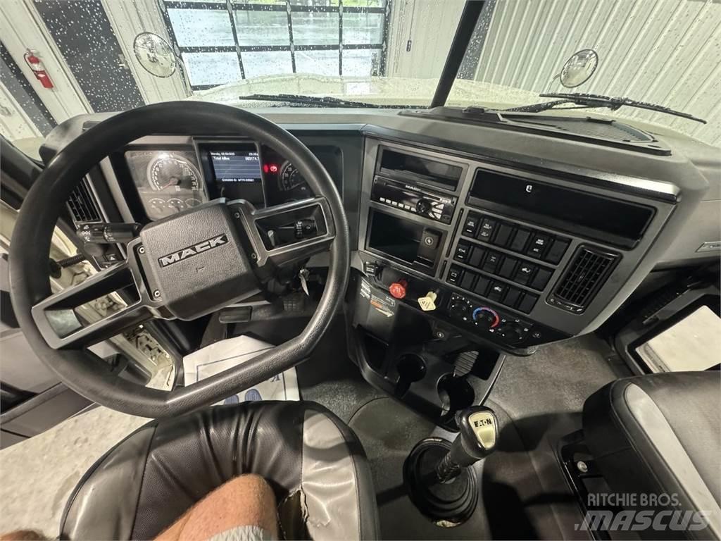 Mack Pinnacle 64T Traktorske jedinice