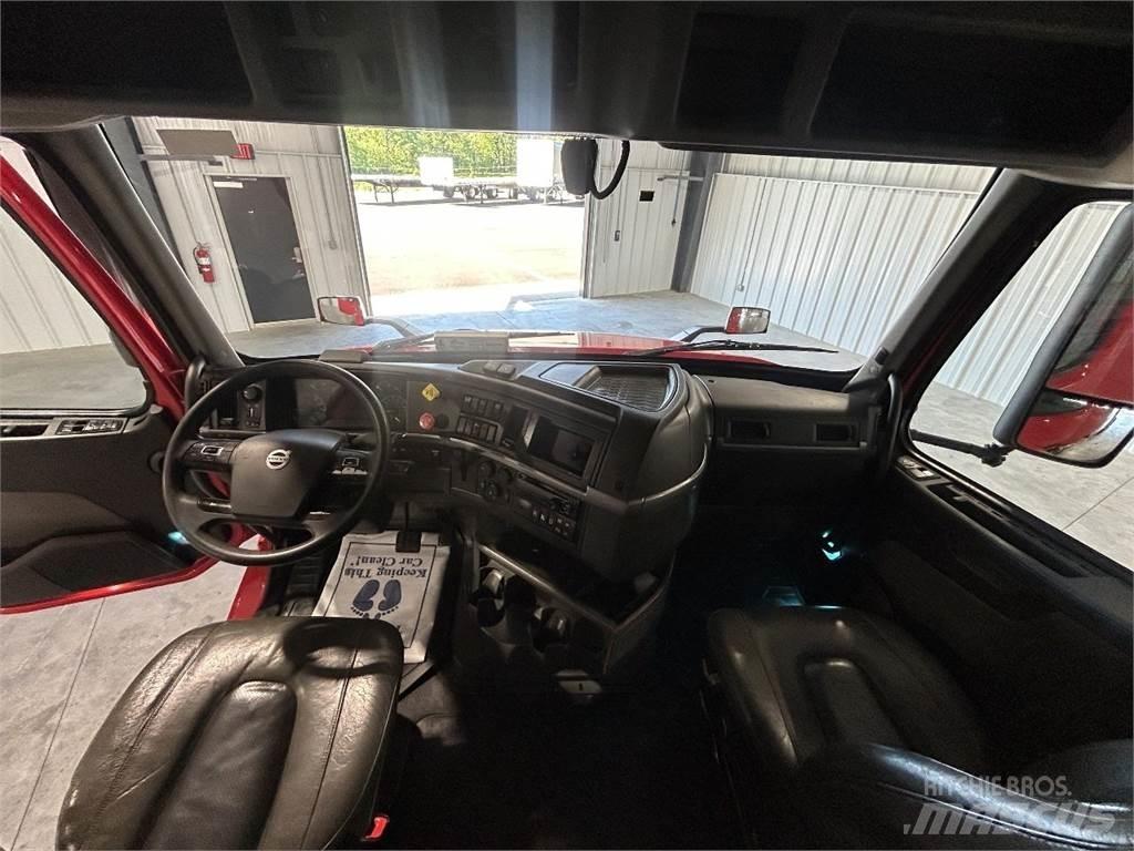 Volvo VNL64T740 Traktorske jedinice