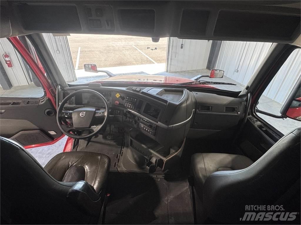 Volvo VNL64T740 Traktorske jedinice