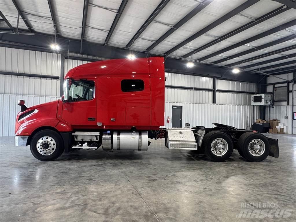 Volvo VNL740 Traktorske jedinice