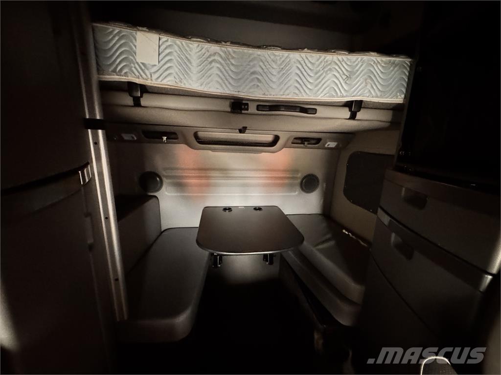 Volvo VNL860 Traktorske jedinice