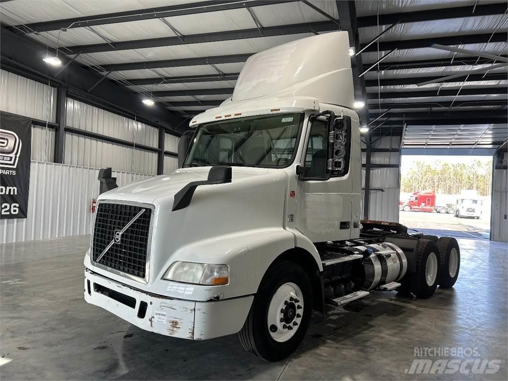 Volvo VNM Traktorske jedinice