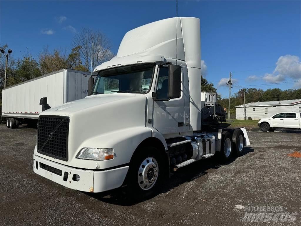 Volvo VNM64T200 Traktorske jedinice