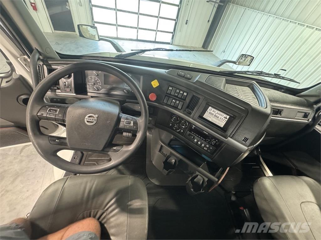 Volvo VNR64T300 Traktorske jedinice