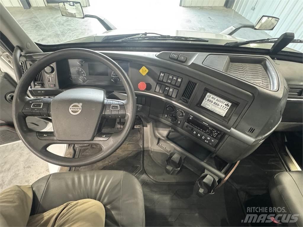 Volvo VNR64T300 Traktorske jedinice