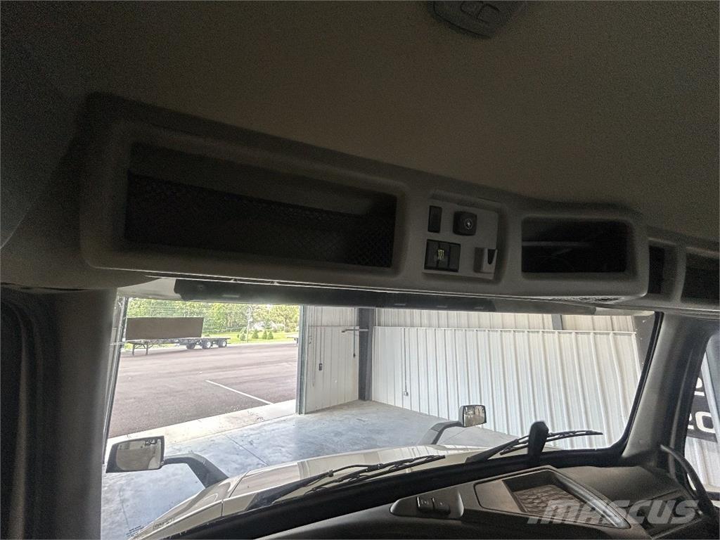 Volvo VNR64T300 Traktorske jedinice