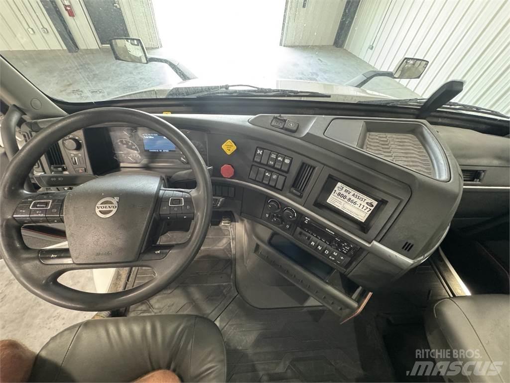 Volvo VNR64T300 Traktorske jedinice