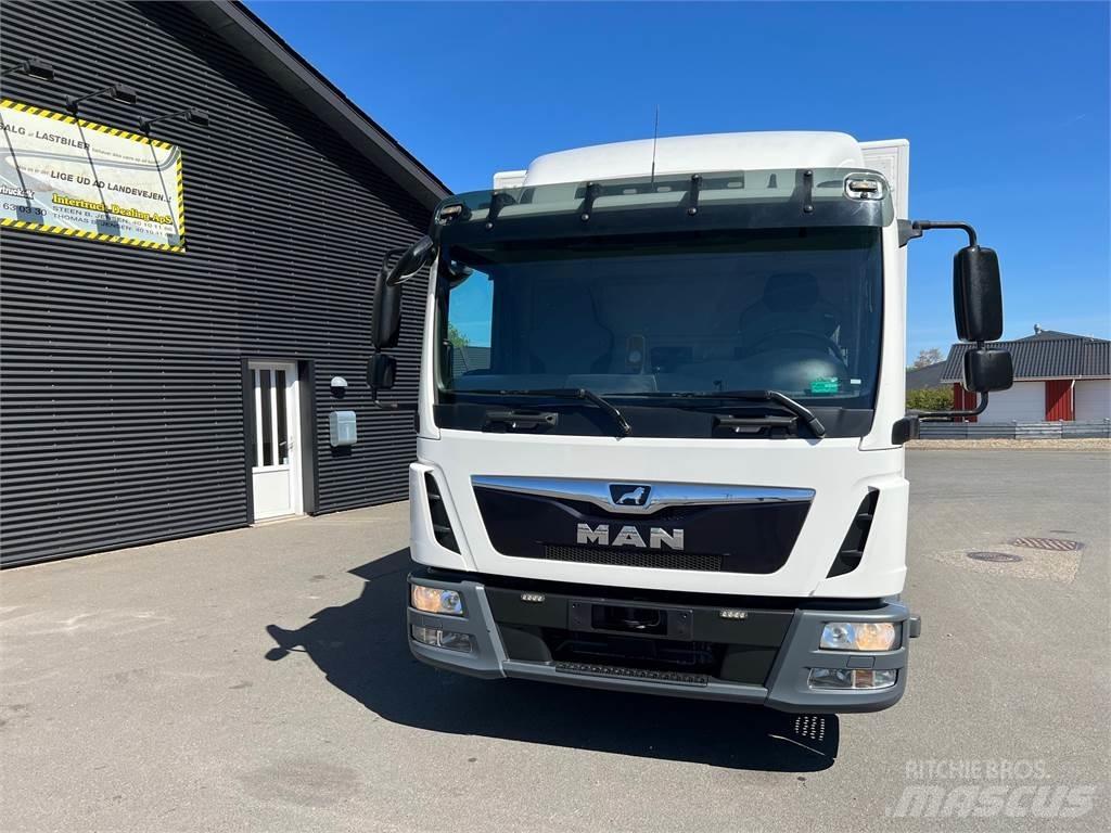 MAN TGL 12.220 Sanduk kamioni