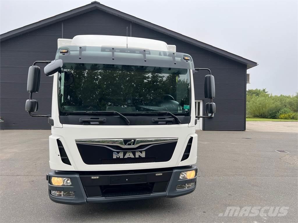 MAN TGL 12.220 Sanduk kamioni