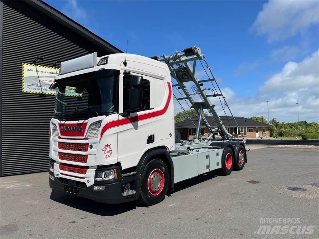 Scania R520 hejs Demontažnii kamioni za podizanje kabela