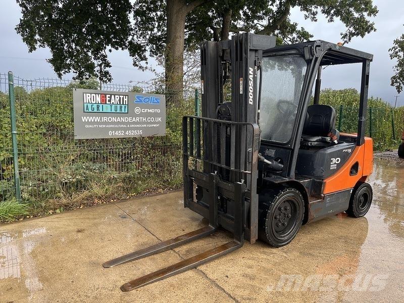 Doosan D30S-5 Viličari - ostalo