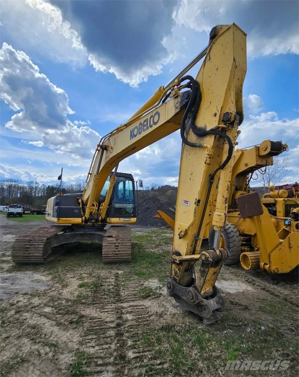 Kobelco Sk210LC Bageri gusjeničari