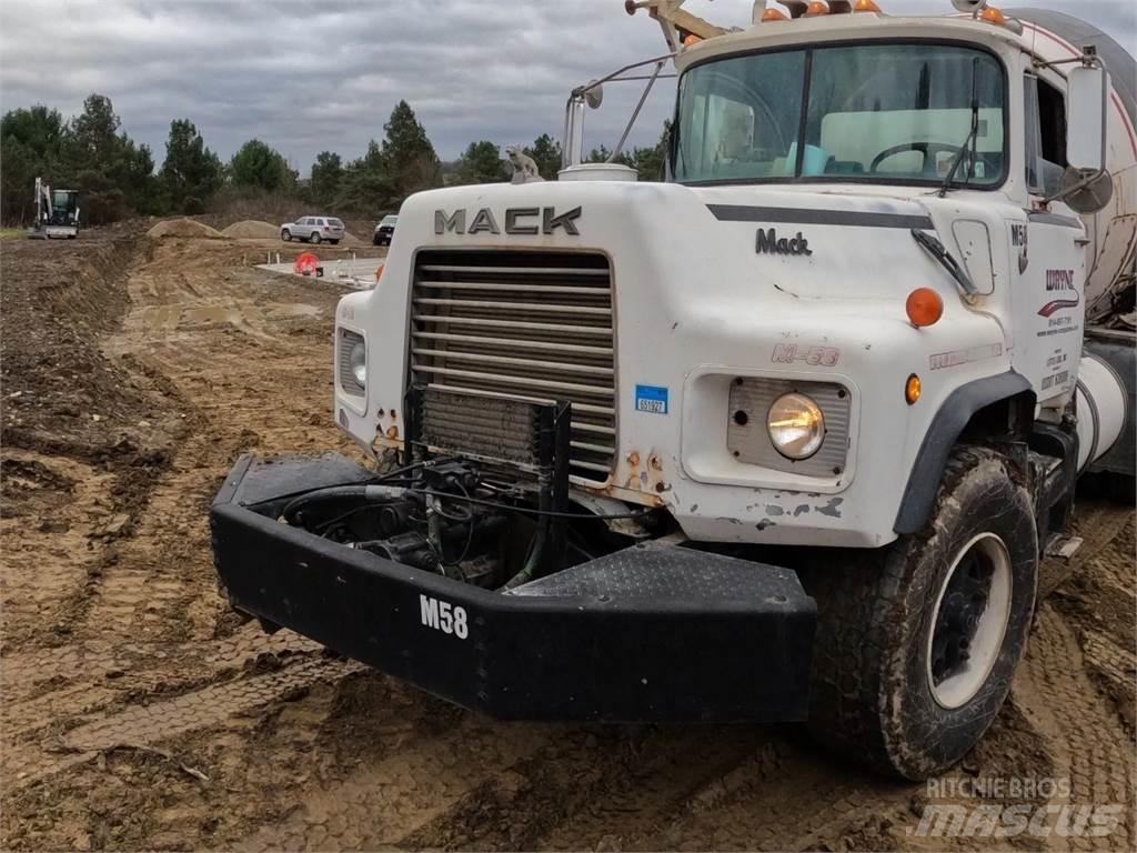 Mack DM690S Ostale komponente