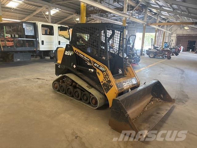 ASV RT-30 Skid steer mini utovarivači