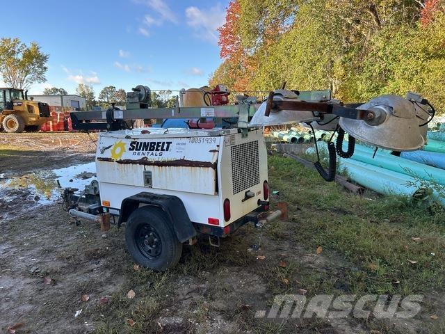 Atlas QLT M10 Rasvjetni tornjevi