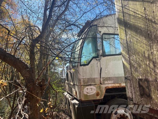 Autocar  Vučna vozila