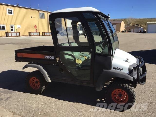 Bobcat 2200 Pomoćni strojevi
