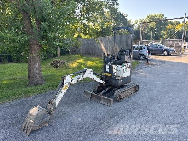 Bobcat E10 Bageri gusjeničari