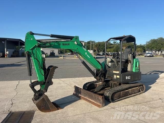 Bobcat E42 Bageri gusjeničari
