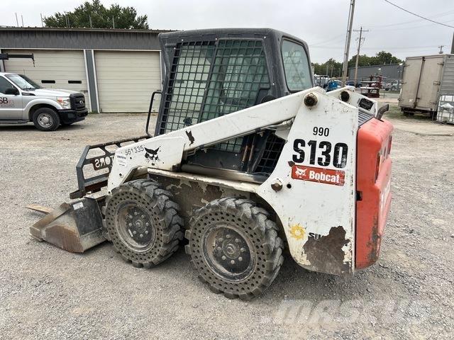 Bobcat S130 Skid steer mini utovarivači