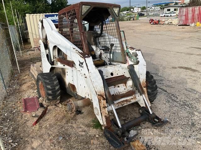 Bobcat S250 Skid steer mini utovarivači
