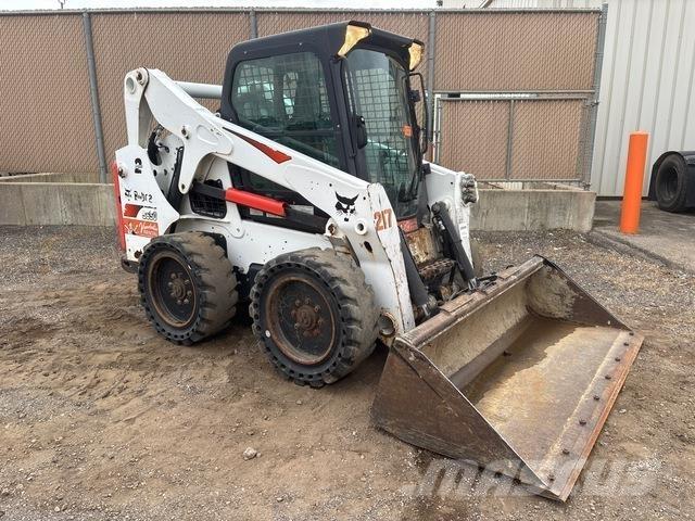 Bobcat S650 Skid steer mini utovarivači
