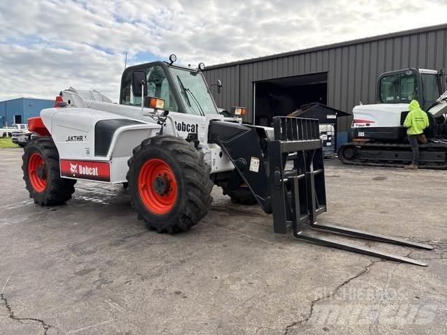 Bobcat V723 Teleskopski viličari