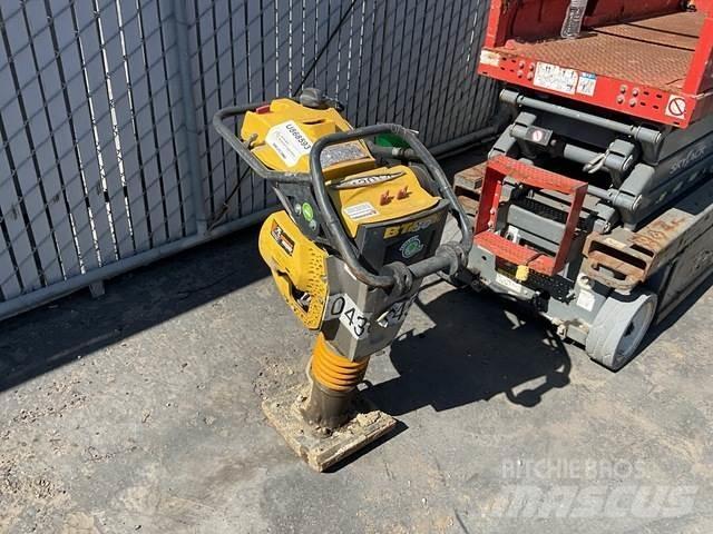 Bomag BT50 Vibro nabijači