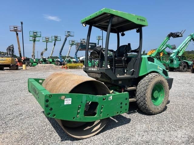 Bomag BW177D-5 Valjci sa jednim bubnjem