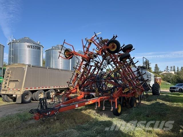 Bourgault 8810 Sijačice