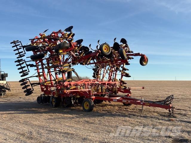 Bourgault 8810 Sijačice