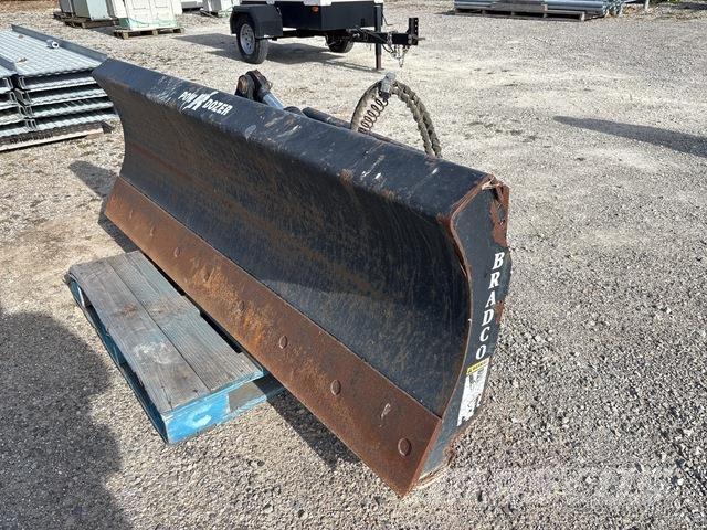 Bradco 88861 Buldožeri gusjeničari