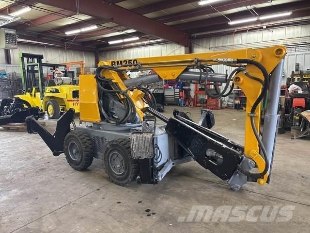 Brokk BM250E Bageri za rušenje