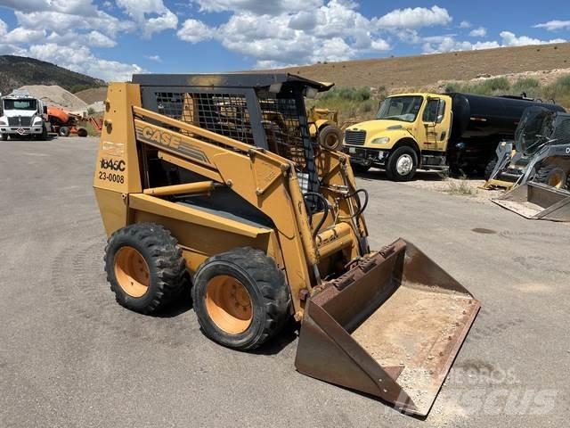 CASE 1845C Skid steer mini utovarivači