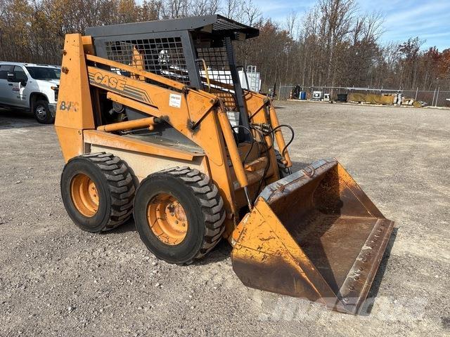 CASE 1845C Skid steer mini utovarivači