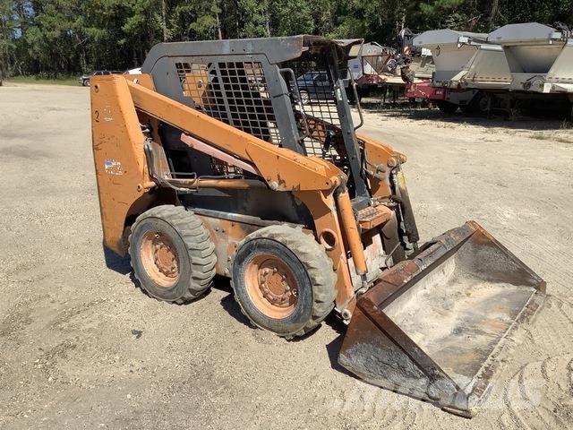 CASE 420 Skid steer mini utovarivači