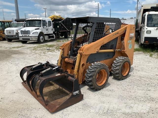 CASE 70XT Skid steer mini utovarivači