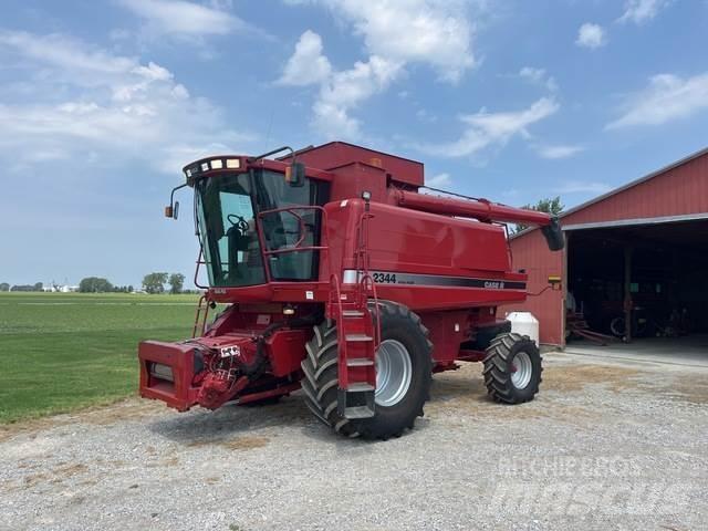 Case IH 2344 Kombajni
