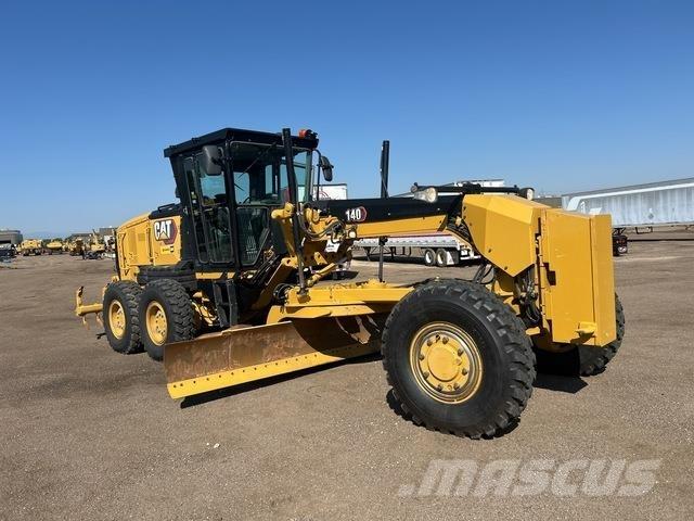 CAT 140 Grejderi