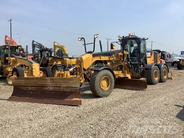 CAT 140M AWD Grejderi
