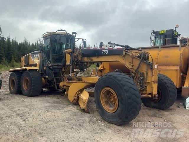 CAT 16M Grejderi